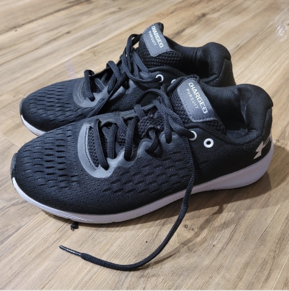 Under Armour Charged Pursuit Womens Sneakers Size 6.5